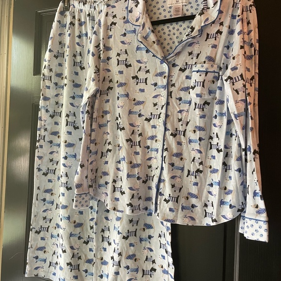 Dog Decorated Blue and White Pajamas EUC NWOT - Picture 1 of 4